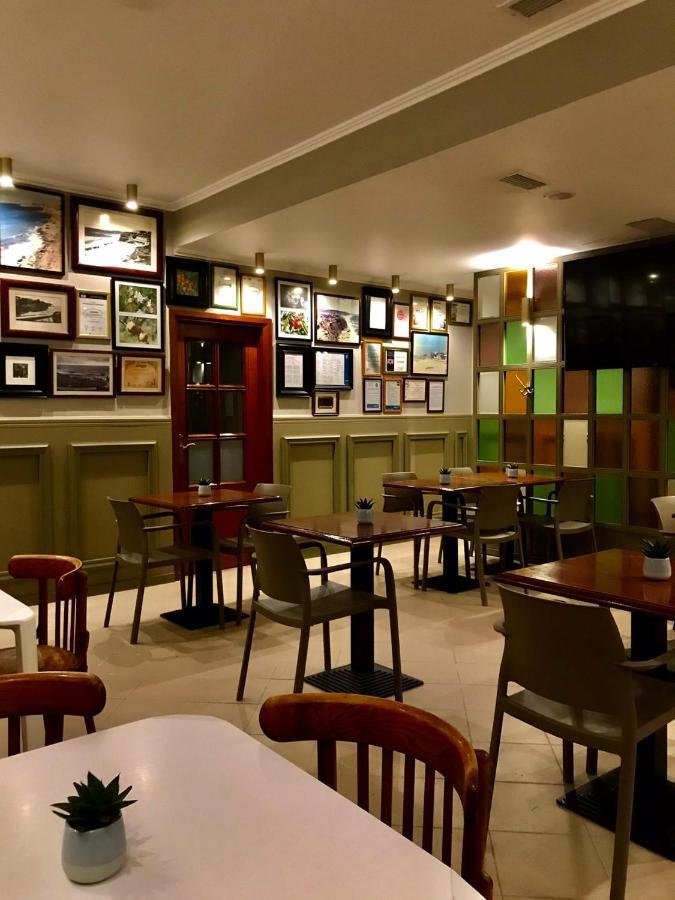 Hotel Dom Lourenco Areia Branca Bagian luar foto