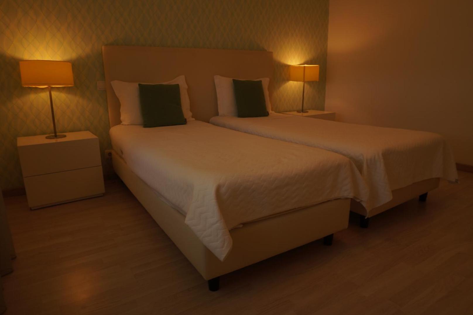 Hotel Dom Lourenco Areia Branca Bagian luar foto