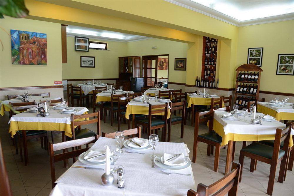 Hotel Dom Lourenco Areia Branca Bagian luar foto