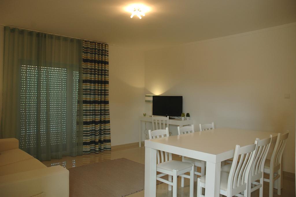 Hotel Dom Lourenco Areia Branca Bagian luar foto